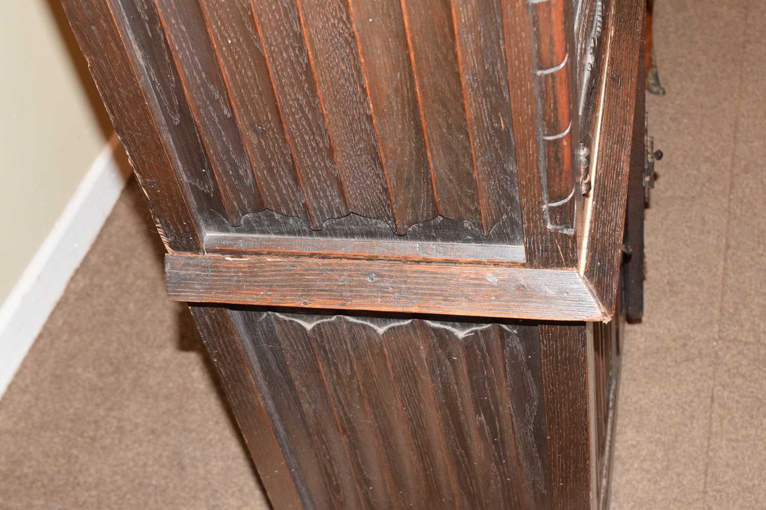 Early 20th century oak gothic revival two section cupboard - Image 7 of 11
