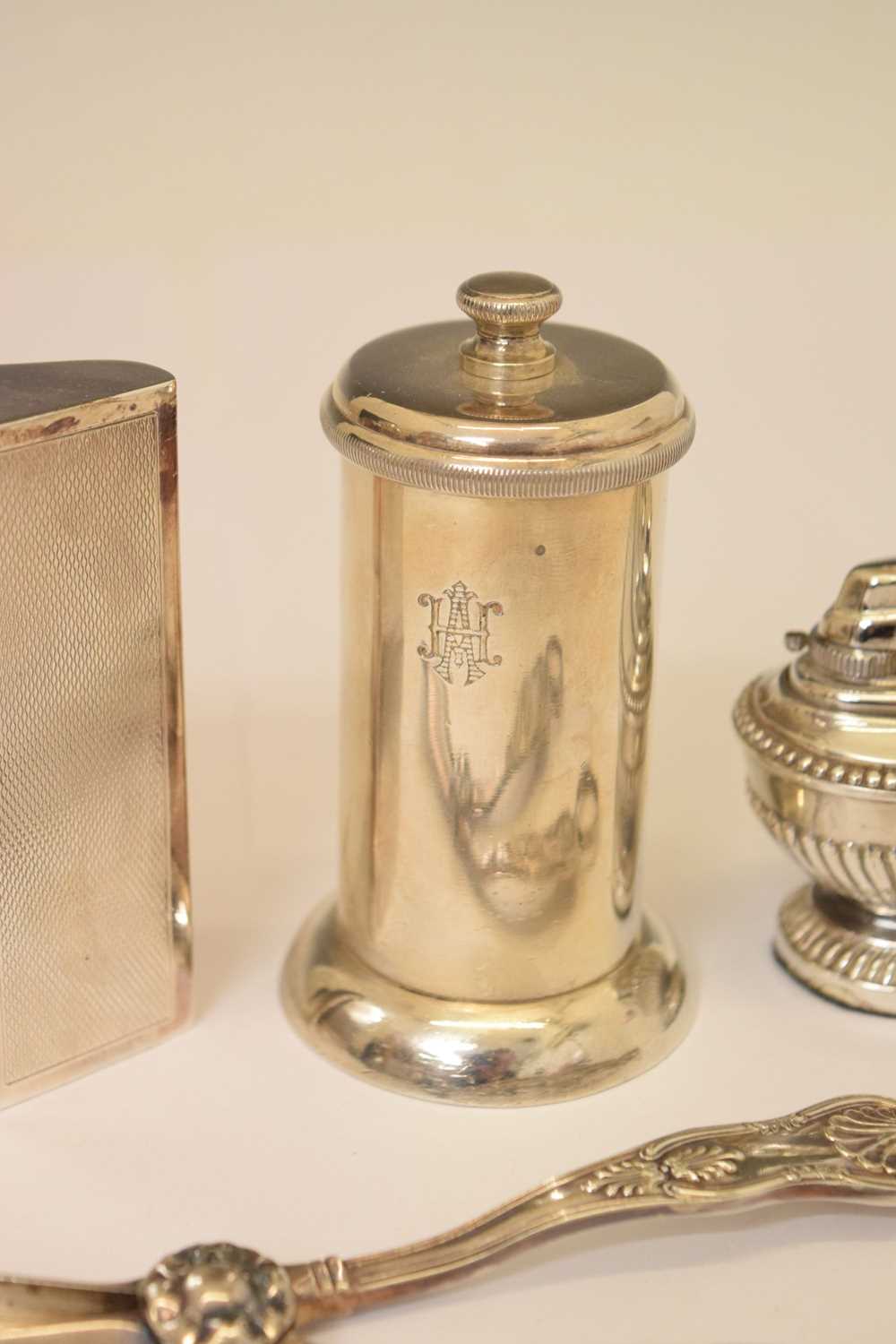 Silver-plated Art Deco style hip flask, pepper mill, table lighter, etc - Image 4 of 9