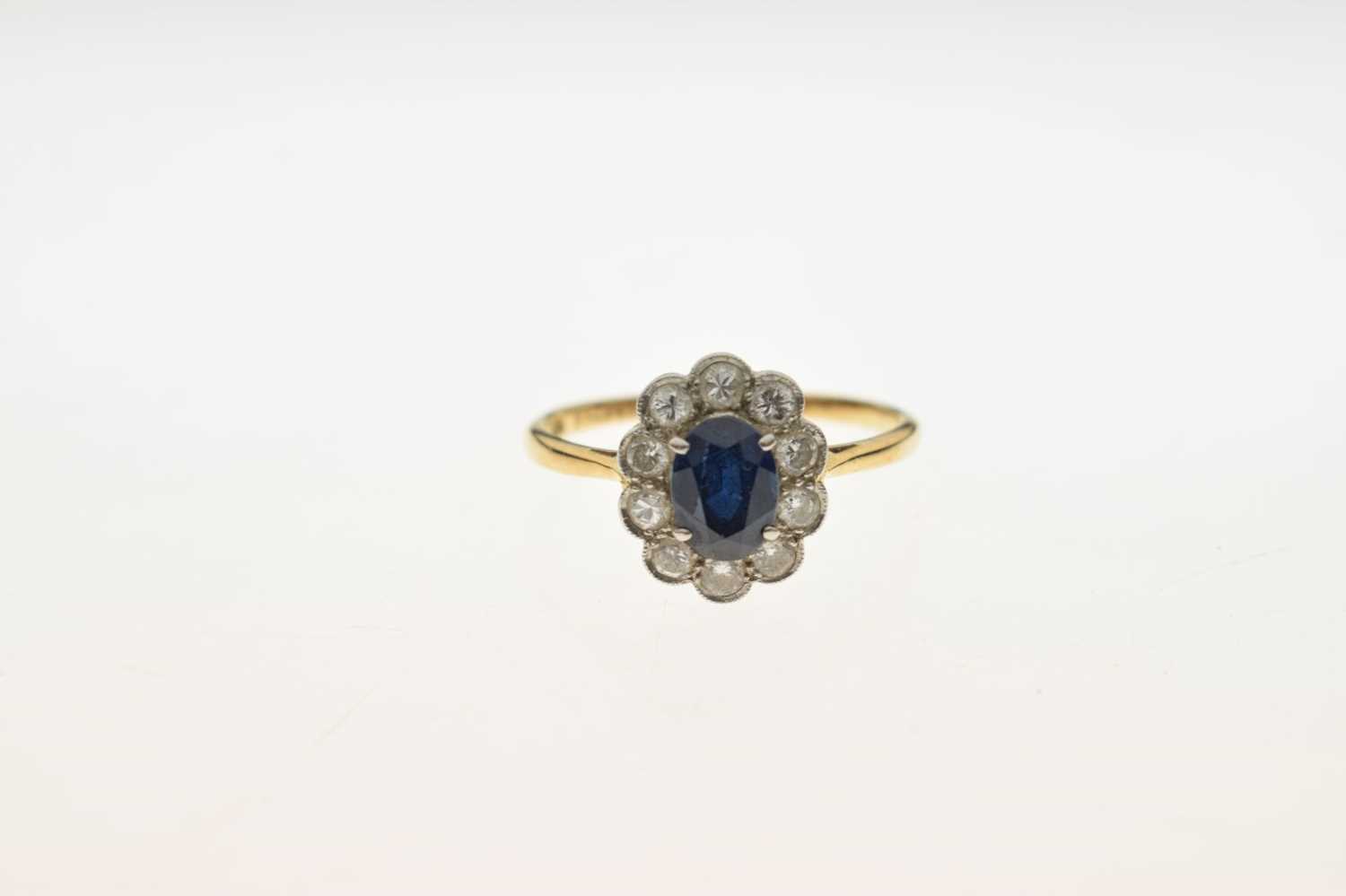 Sapphire and diamond '18ct & Plat' cluster ring - Image 6 of 6