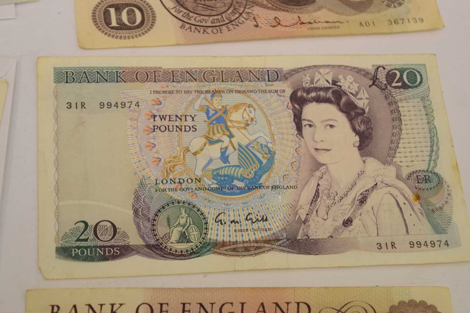 Collection of Elizabeth II Bank of England banknotes - Image 7 of 10