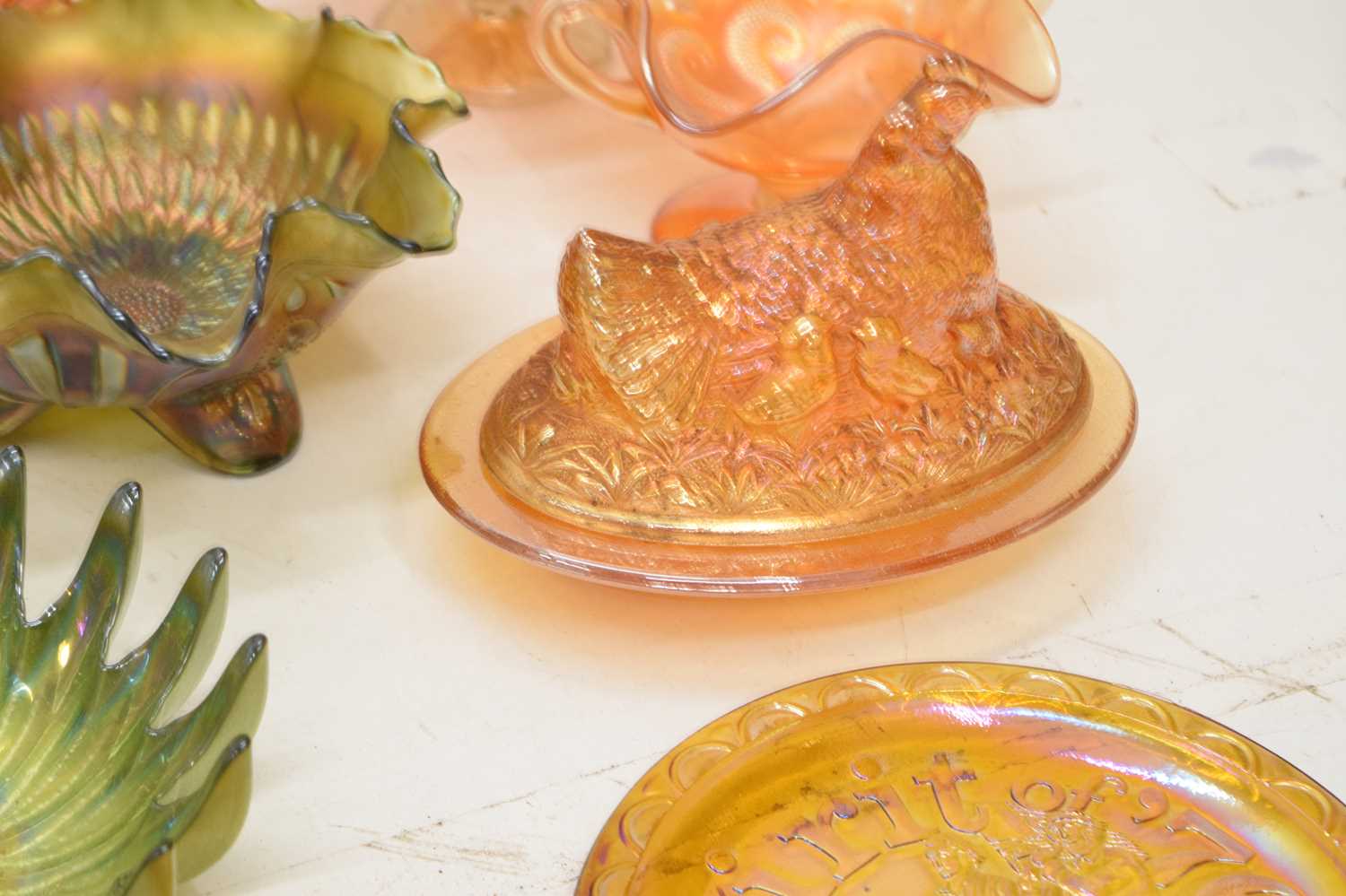 Group of carnival glass - Image 9 of 11