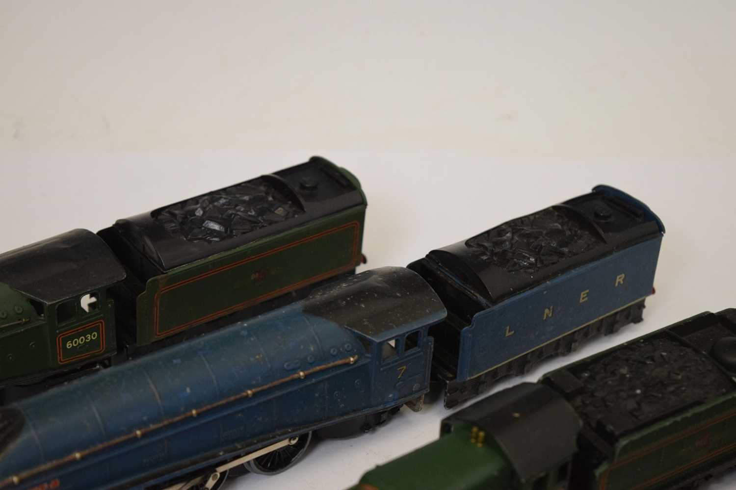 Hornby/Hornby Dublo - Group of six 00 gauge railway trainset locomotives - Image 8 of 8