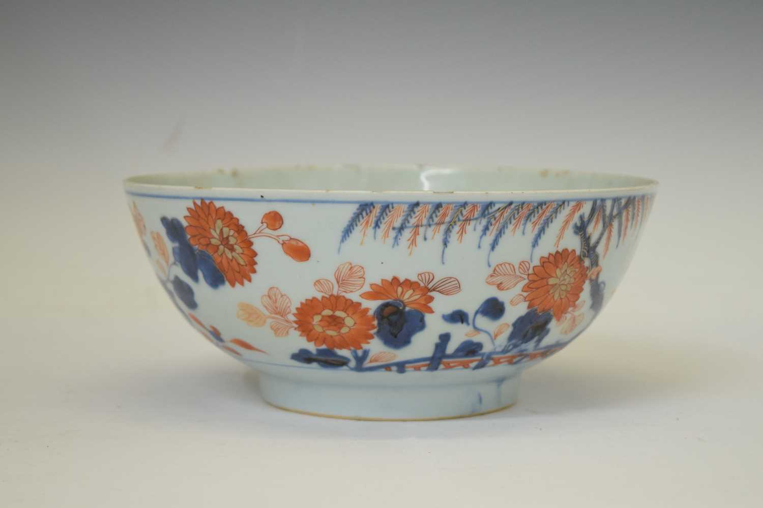 19th century Japanese Imari porcelain bowl - Image 8 of 10