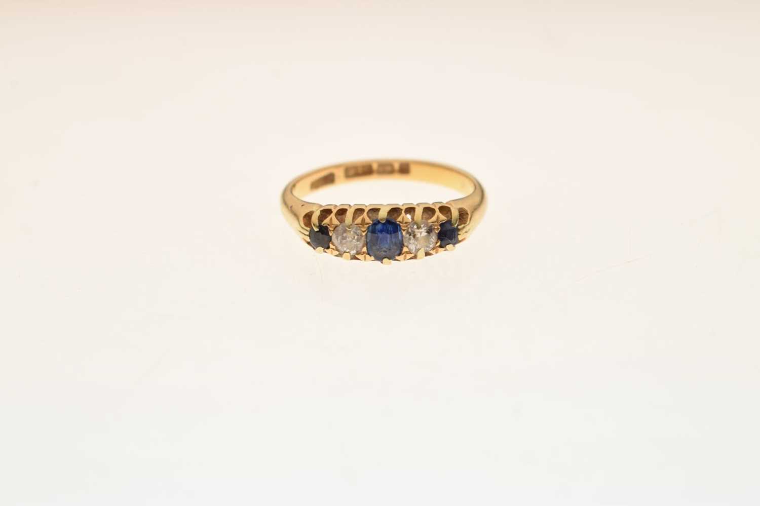 Sapphire and diamond 18ct gold boat head ring - Image 6 of 6
