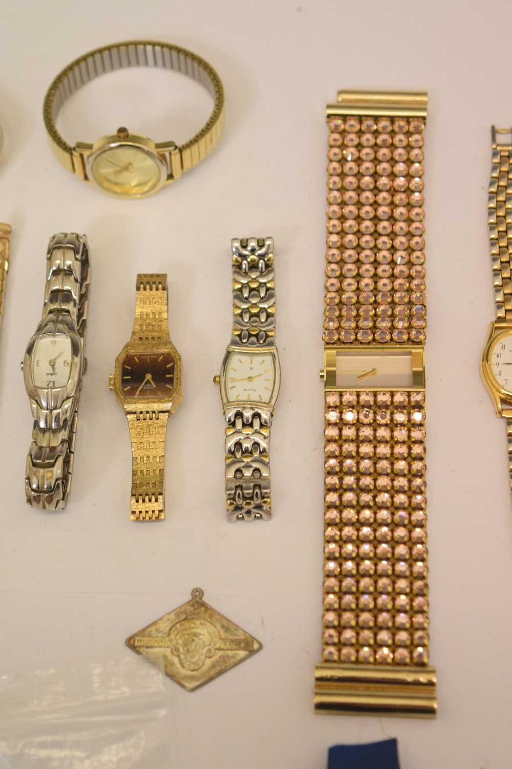 Mixed quantity of fashion and dress watches - Image 3 of 6