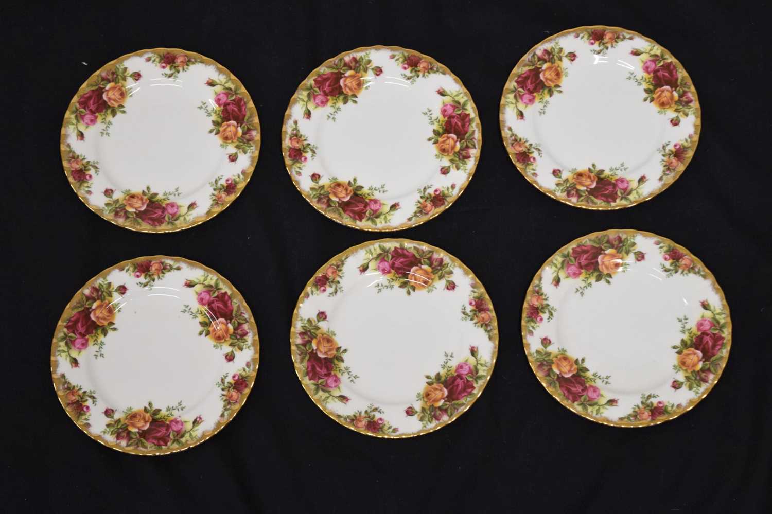 Royal Albert 'Old Country Roses' tea set for six persons - Image 2 of 13