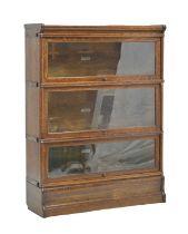 Globe Wernicke - Oak three section modular bookcase