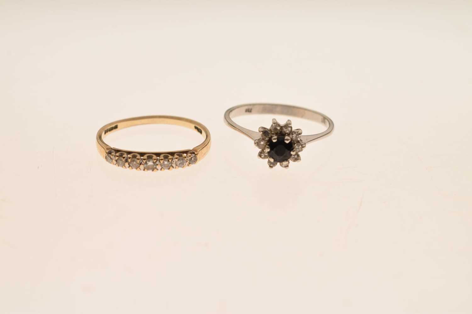 Sapphire and diamond white gold cluster ring, and a 9ct yellow gold seven-stone diamond ring - Image 6 of 6