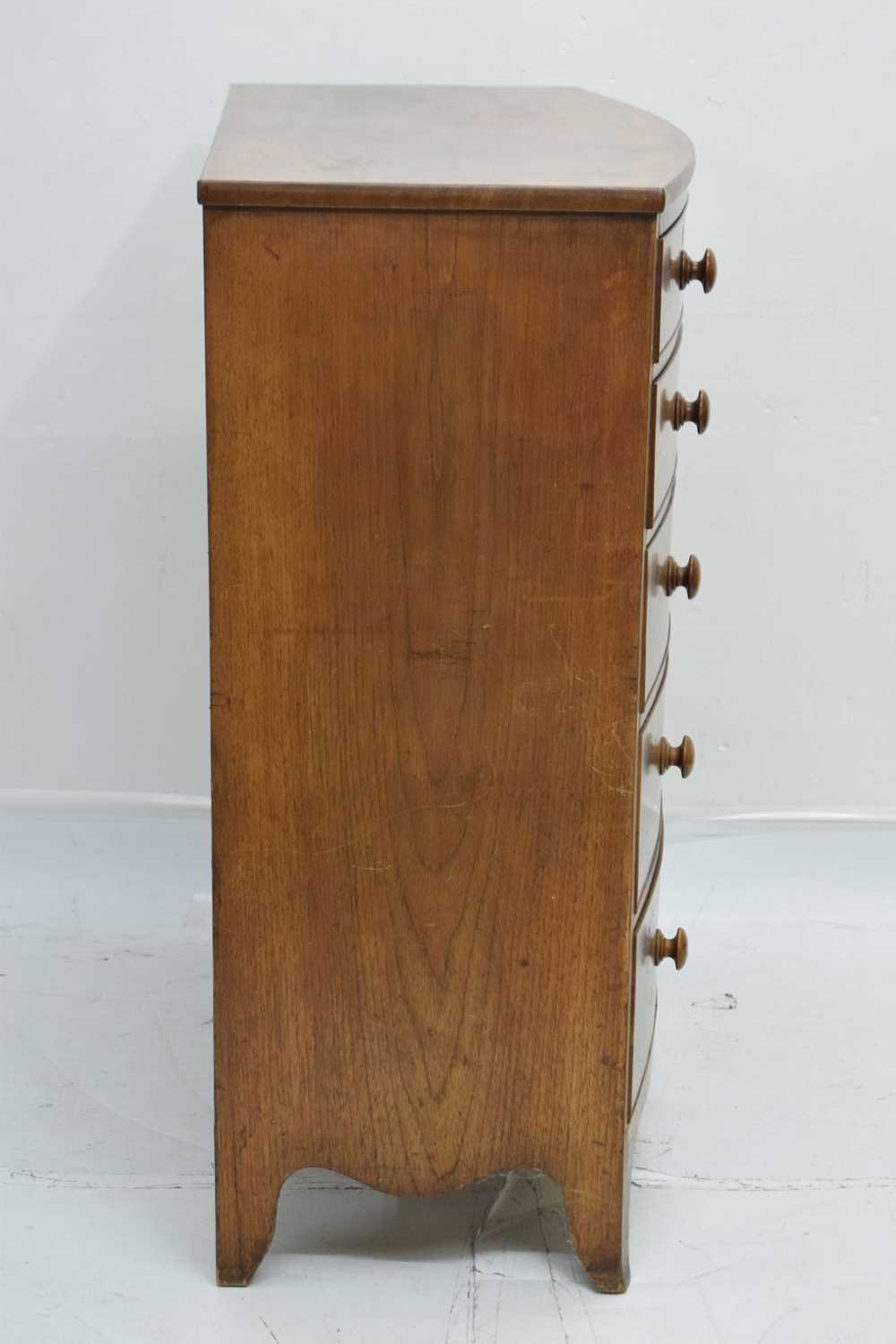 Early 19th century mahogany bowfront chest of drawers - Image 4 of 9
