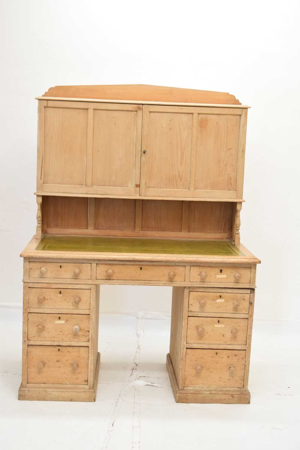 19th century pine shop counter twin pedestal desk - Image 3 of 17