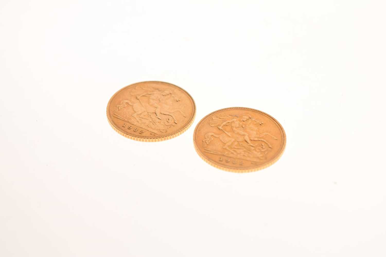 Two Elizabeth II gold half sovereigns, 1982 - Image 5 of 5