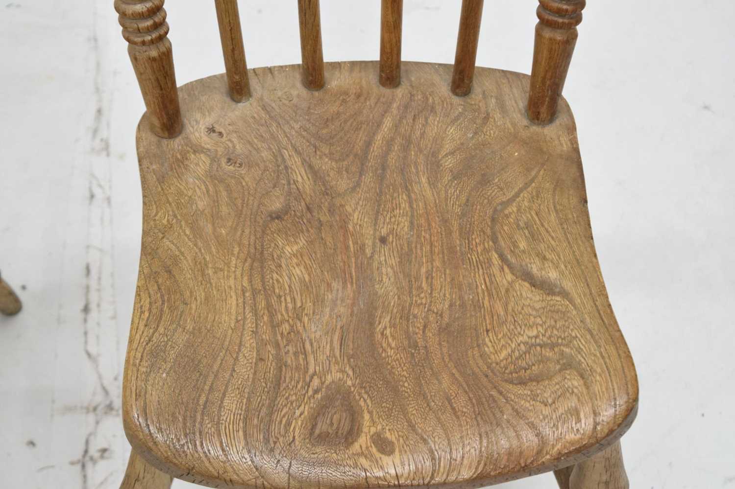 Pair of 19th century country stick back kitchen chairs - Image 4 of 8
