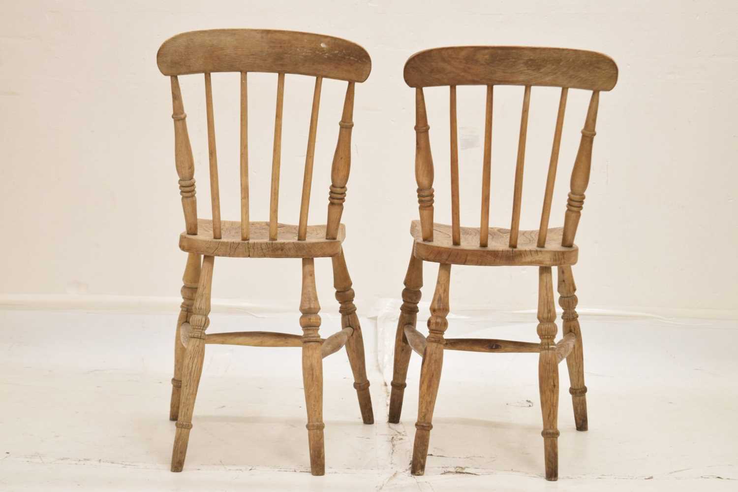Pair of 19th century country stick back kitchen chairs - Image 6 of 8