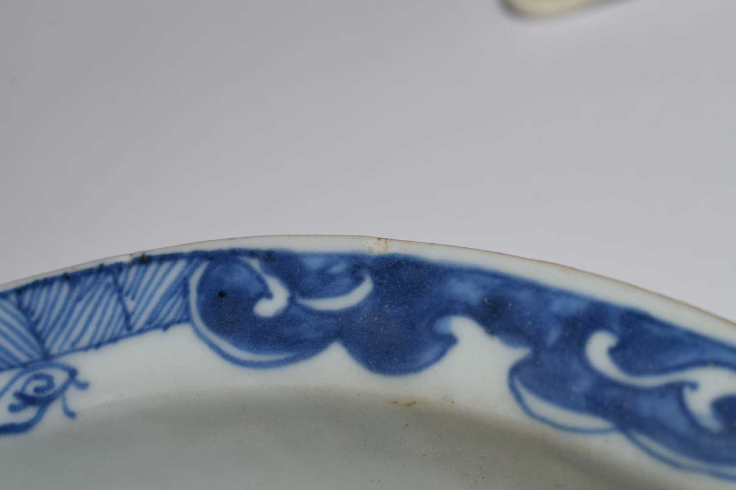 Chinese export porcelain blue and white oval dish - Image 15 of 16