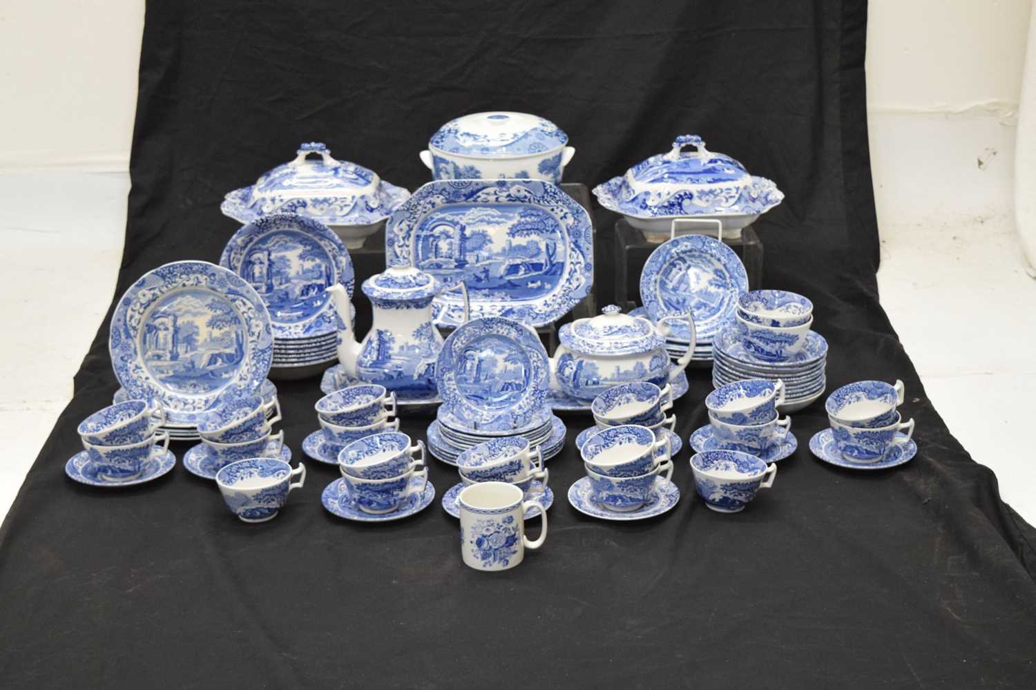 Large collection of Copeland Spode's Italian wares - Image 2 of 22