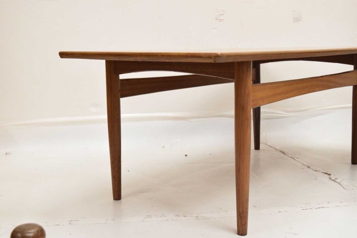 Pair of teak coffee tables, in the manner of G-Plan - Image 8 of 14