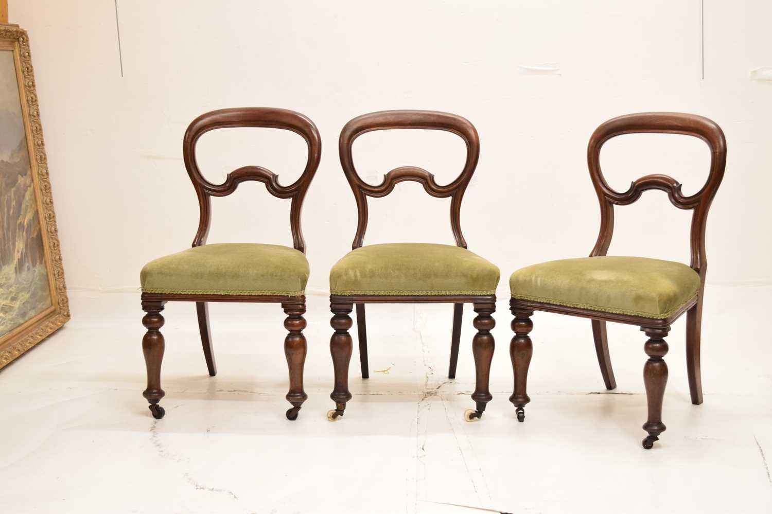 Set of six Victorian mahogany balloon back dining chairs - Image 6 of 17