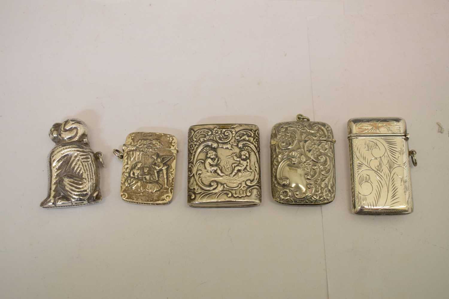 Collection of silver items to include matchbox sleeves, pot lids, dishes, etc - Image 5 of 18