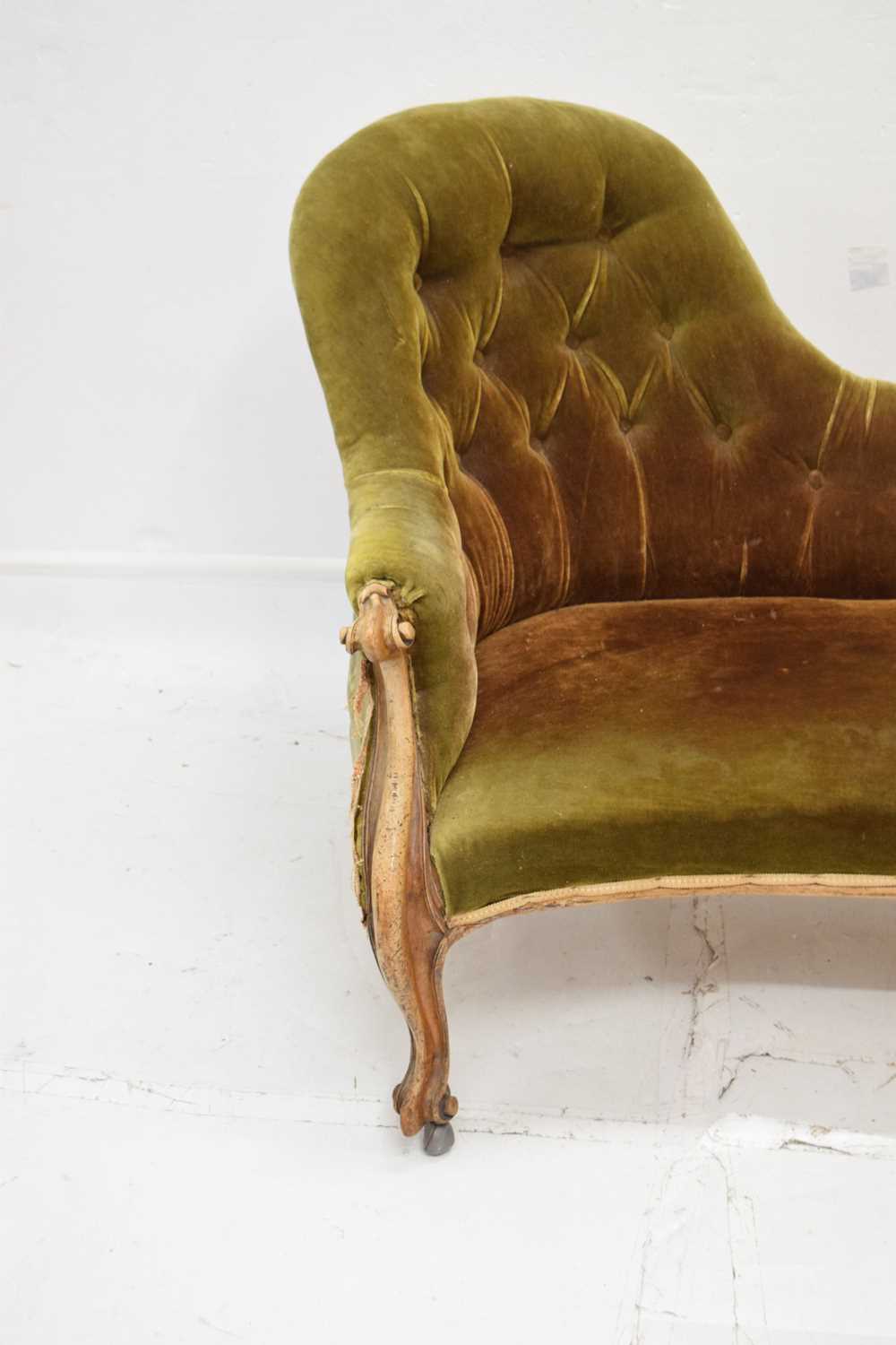 Victorian button back chaise longue - Image 2 of 8