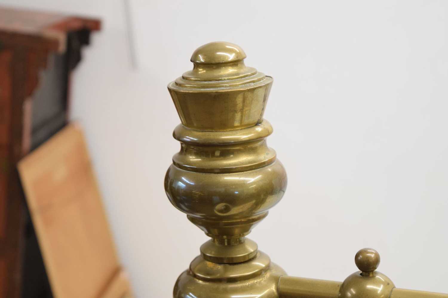Late Victorian brass King-size bed - Image 9 of 17