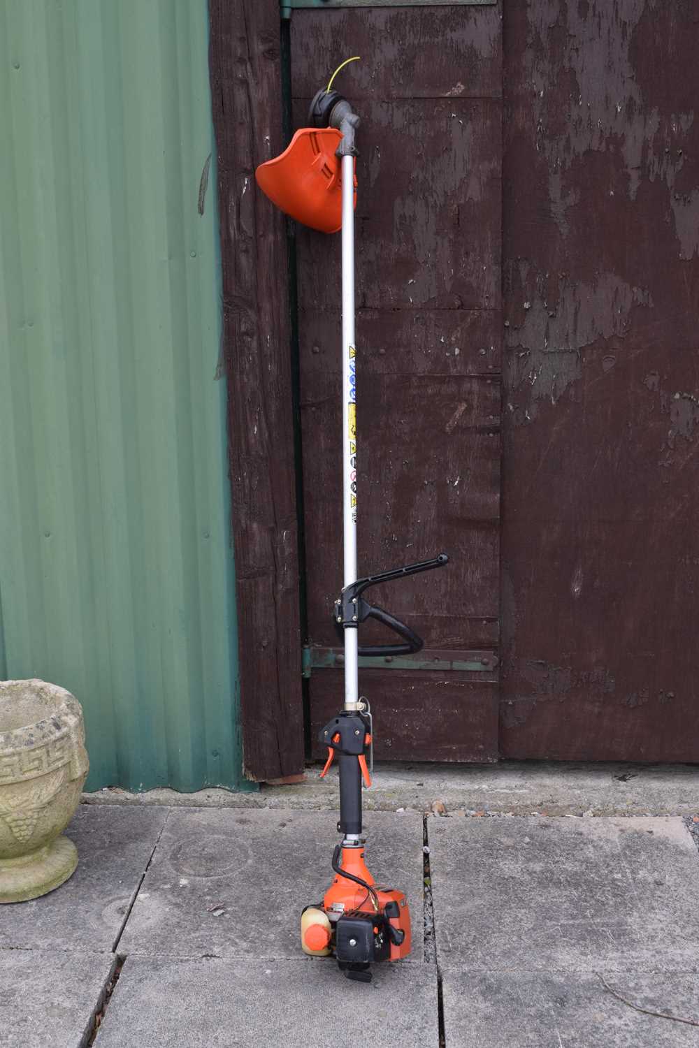 Echo SRM-2305 petrol strimmer - Image 6 of 6