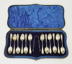 Late Victorian cased set of twelve teaspoons and a pair of sugar tongs