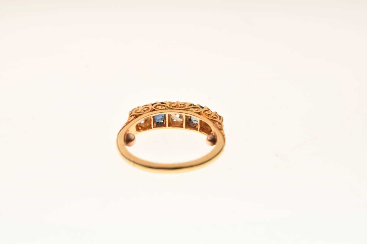 Five-stone diamond and sapphire ring - Image 4 of 6