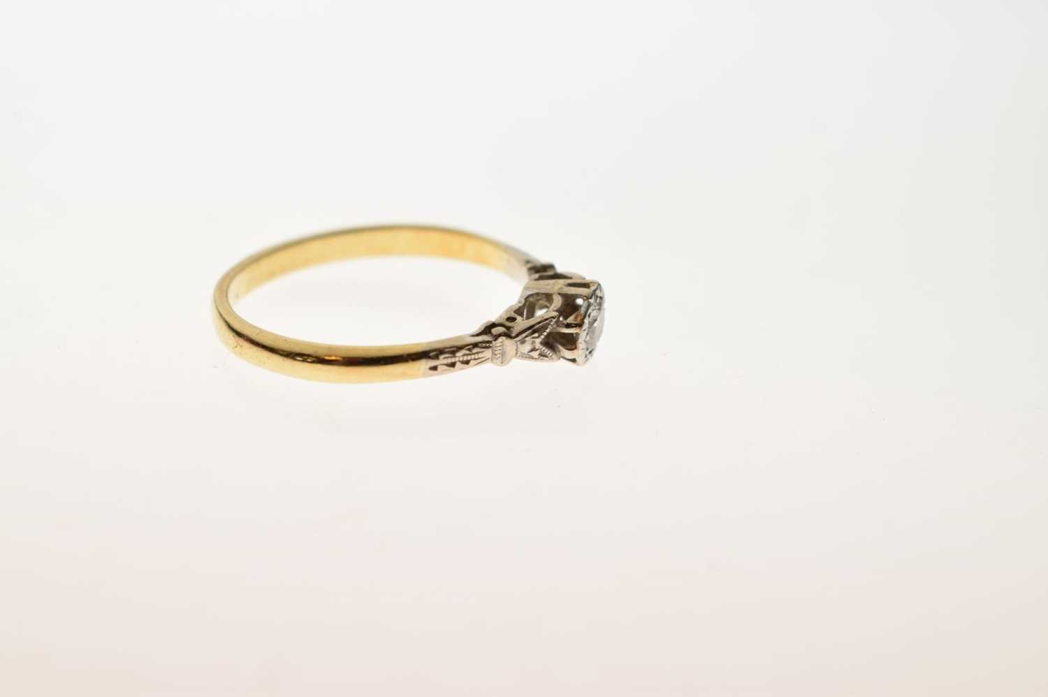 Diamond solitaire ring - Image 4 of 5
