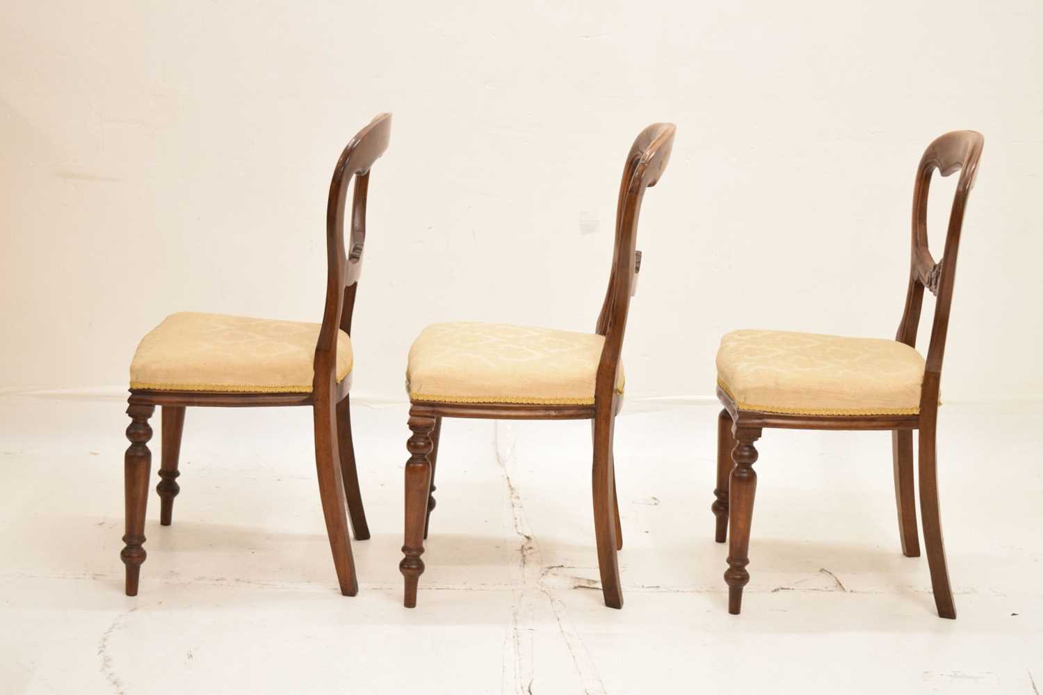 Six Victorian balloon back dining chairs - Image 10 of 14