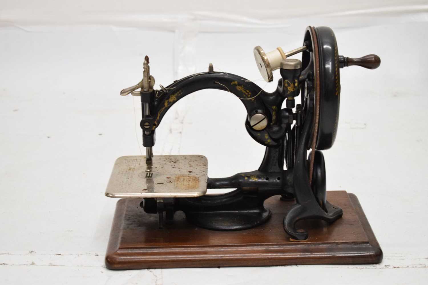 Late 19th century Willcox & Gibbs C-frame hand-cranked sewing machine - Image 4 of 9