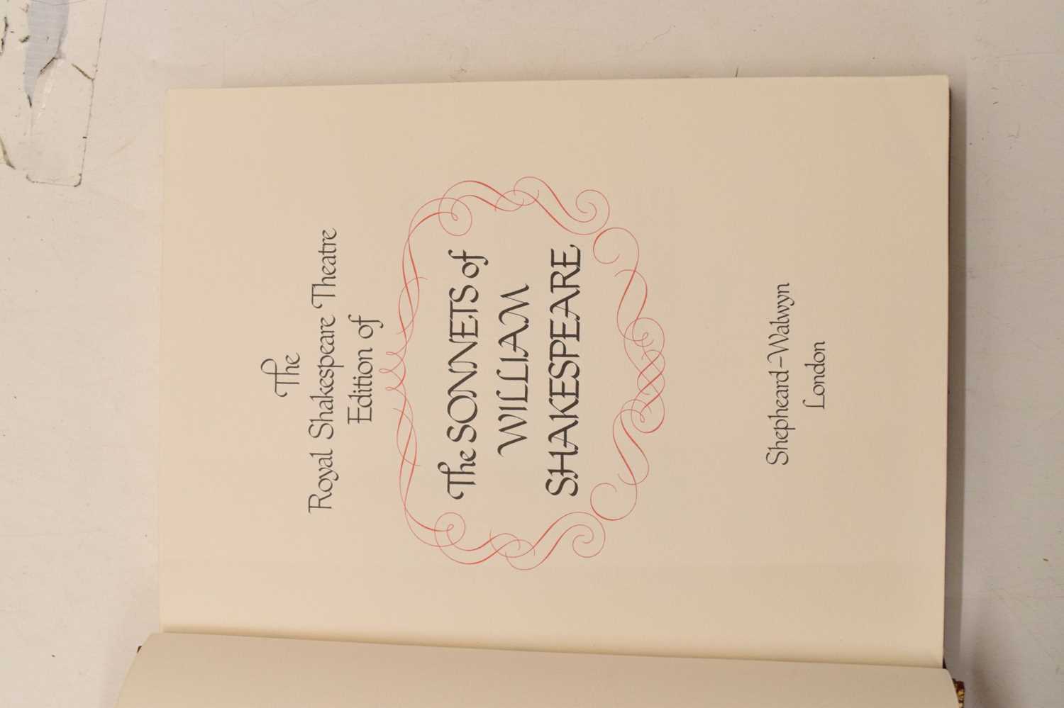 'The Sonnets of William Shakespeare' 1974 - Limited edition signed by Dame Peggy Ashcroft - Image 6 of 9