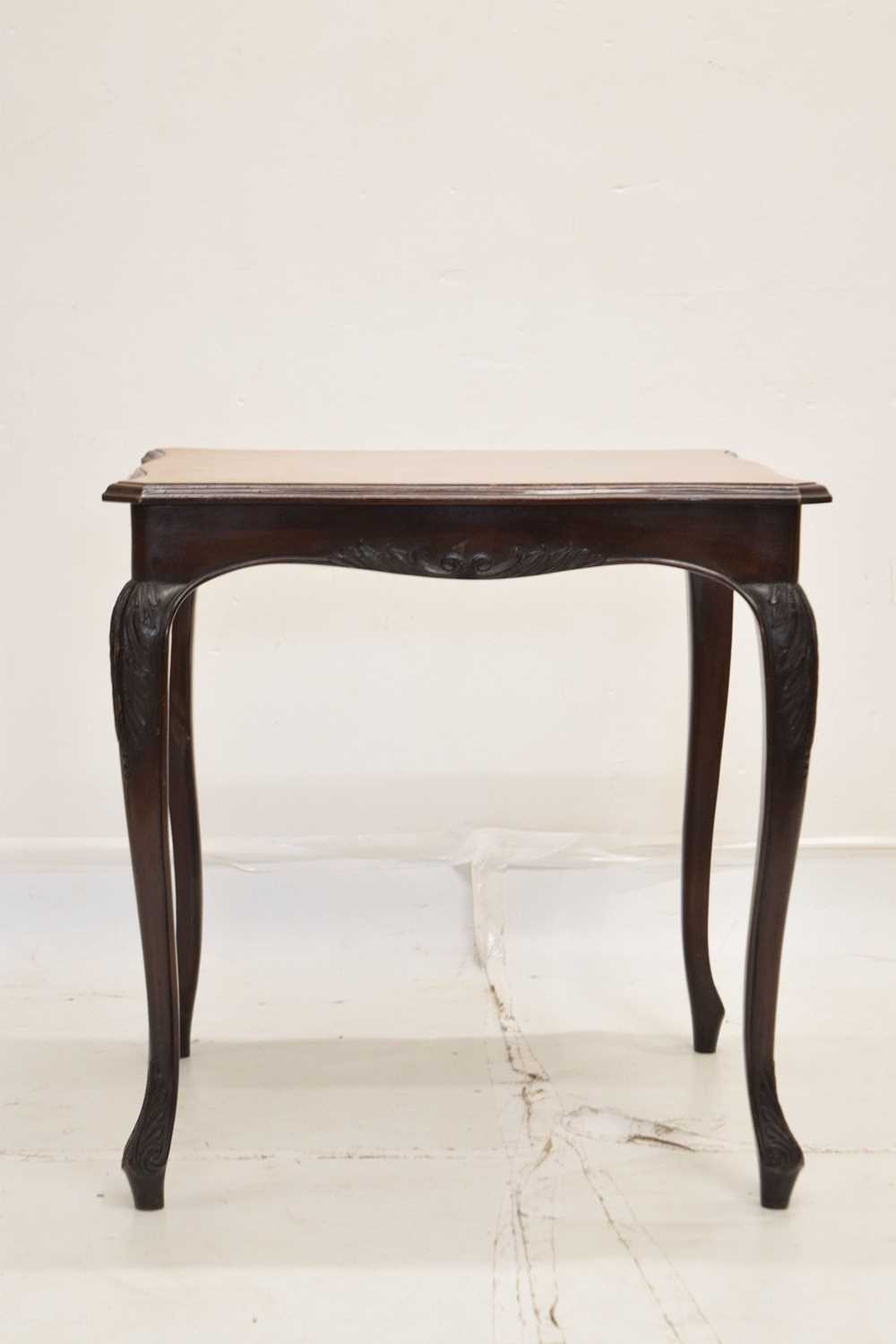 Edwardian carved walnut serpentine centre table - Image 3 of 6