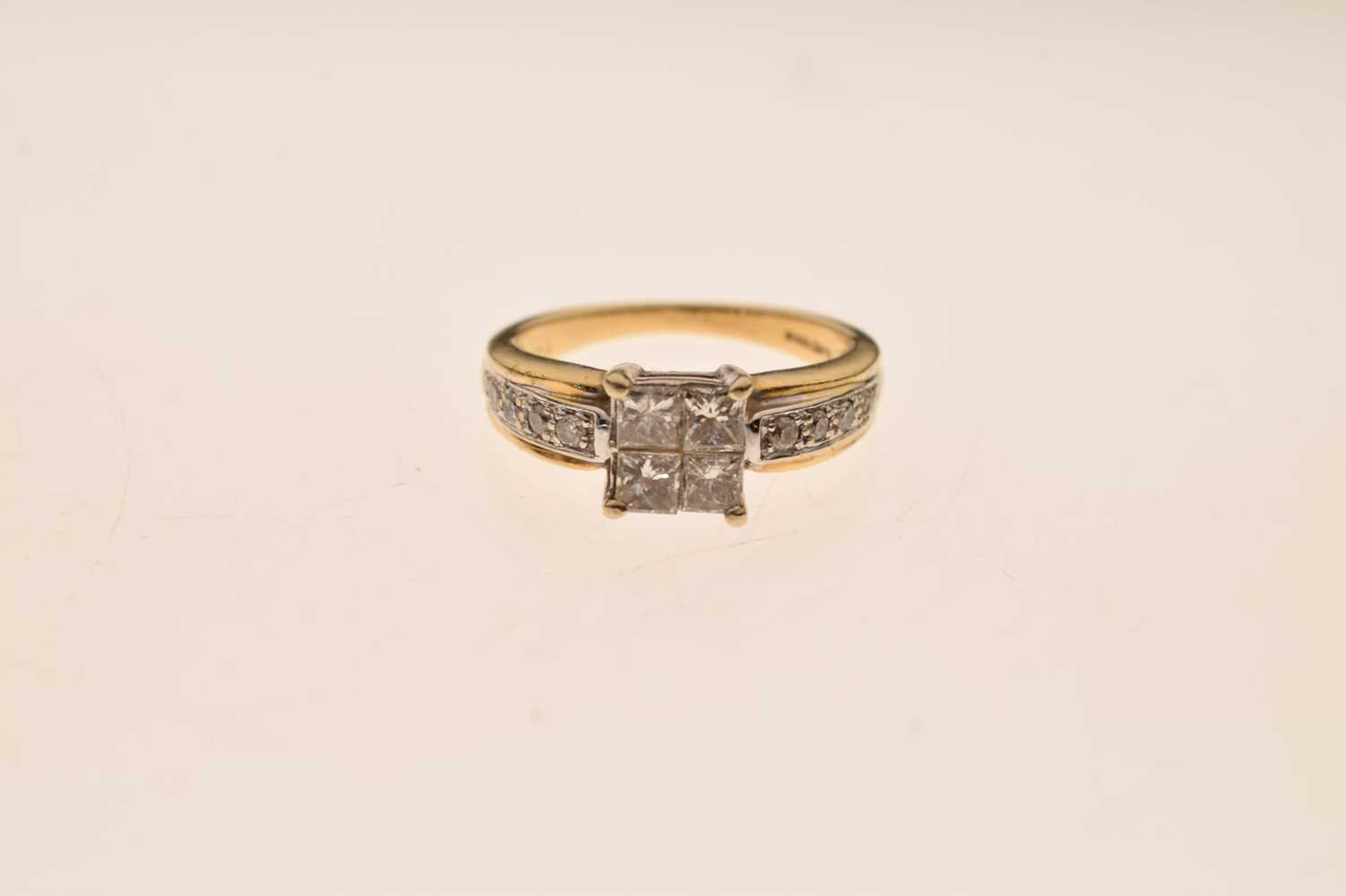 18ct gold invisible set princess cut diamond ring - Bild 6 aus 6