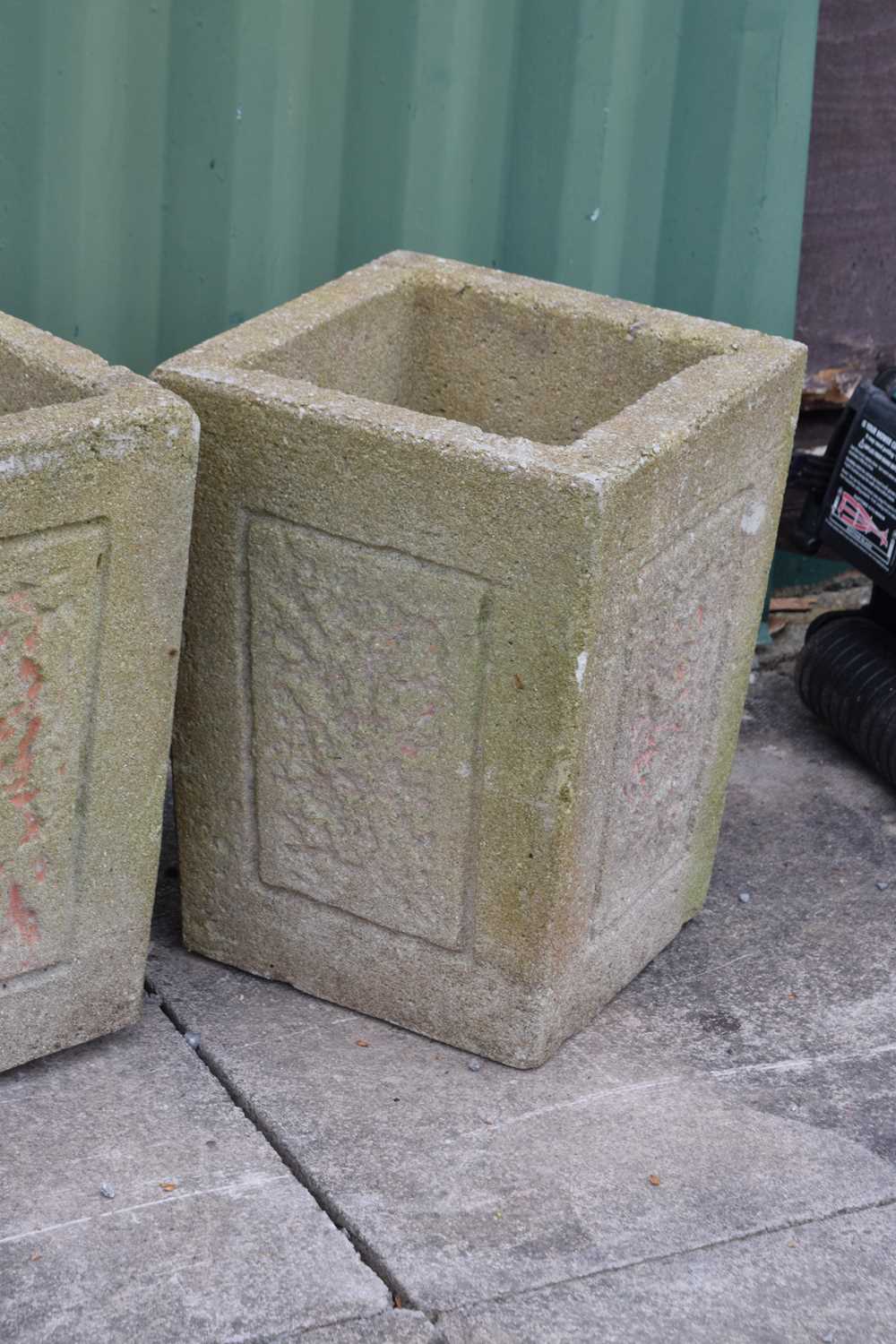 Set of three reconstituted stone garden planters - Image 2 of 6