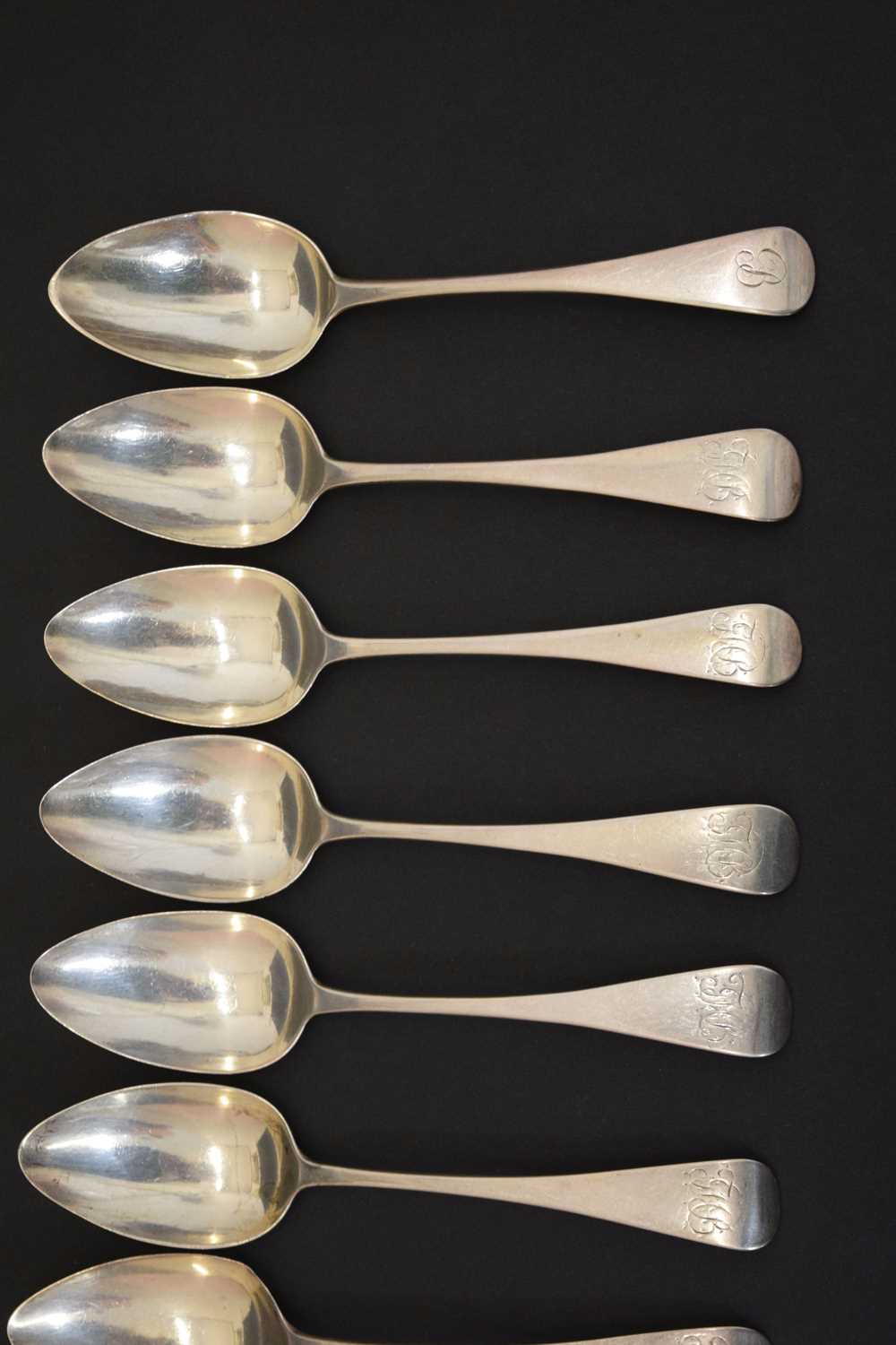 Ten Georgian silver Old English pattern dessert spoons - Image 6 of 11