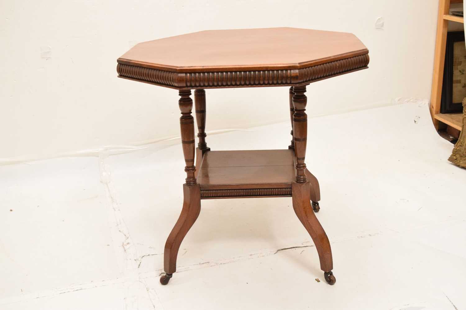 Late Victorian / Edwardian oak octagonal occasional table - Image 6 of 9