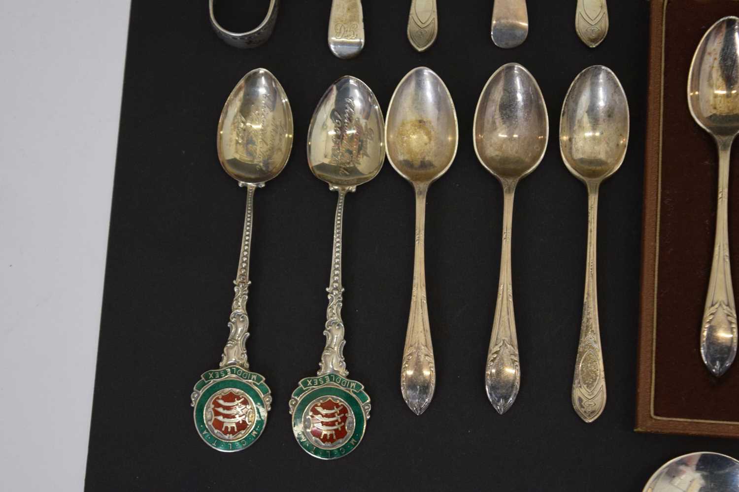 Quantity of silver teaspoons and condiment spoons, etc - Bild 4 aus 12