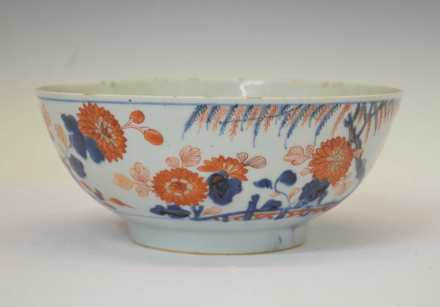 19th century Japanese Imari porcelain bowl