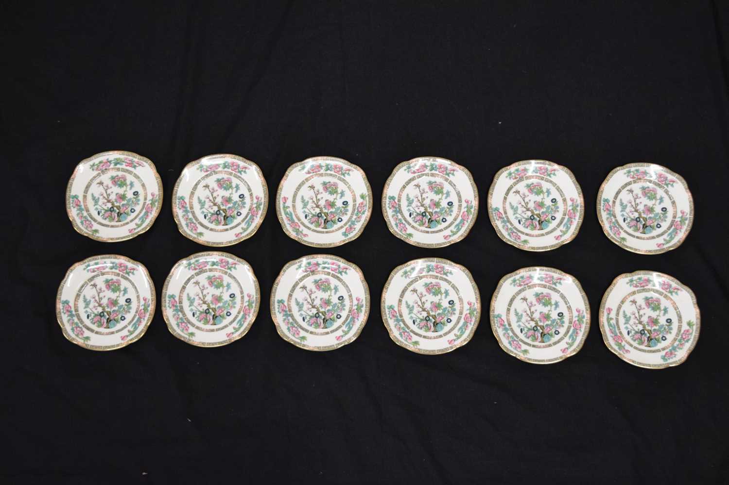 Late 19th century 'India Tree' part dinner service - Image 4 of 16