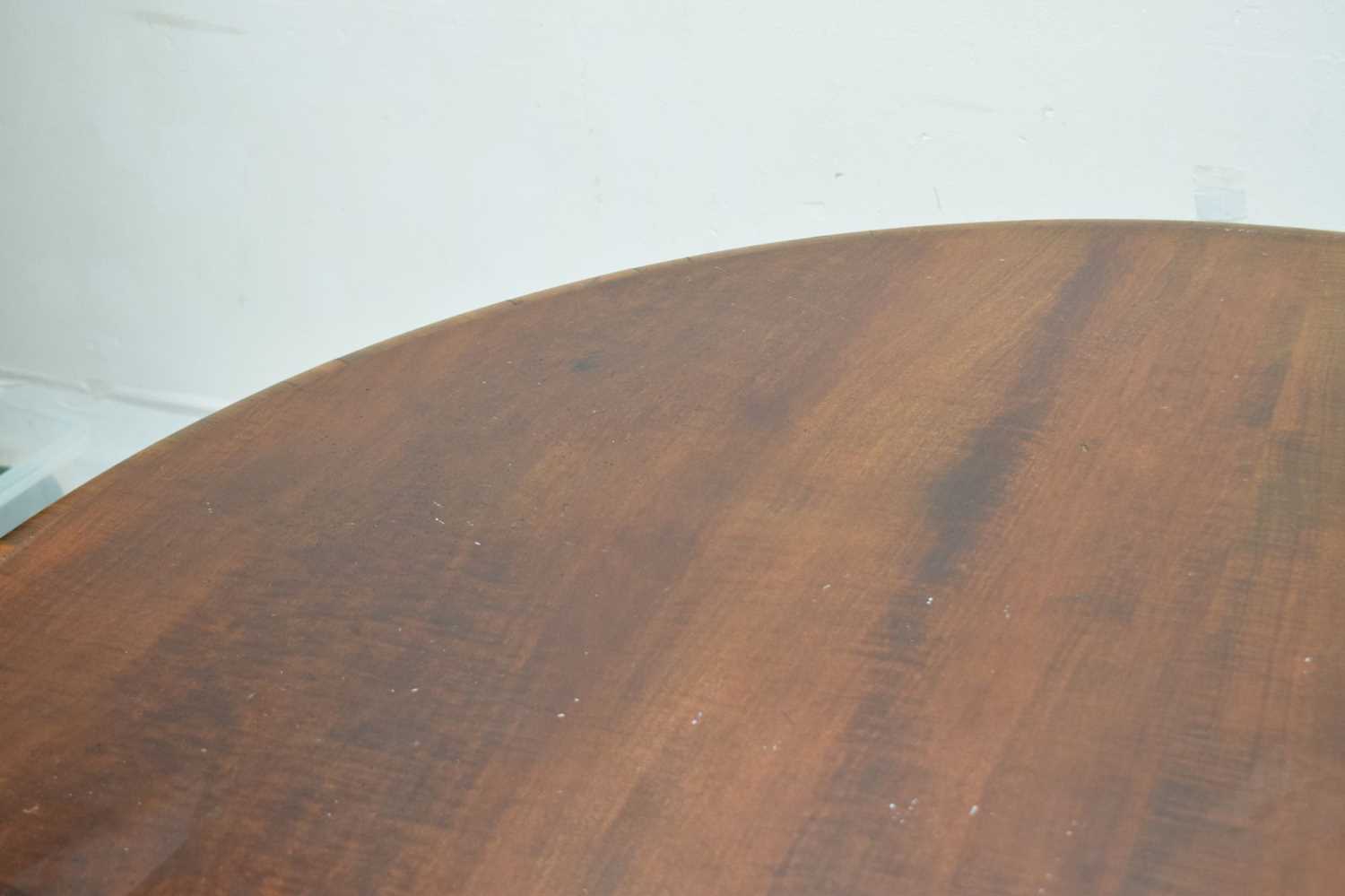 Victorian mahogany centre table - Image 6 of 11