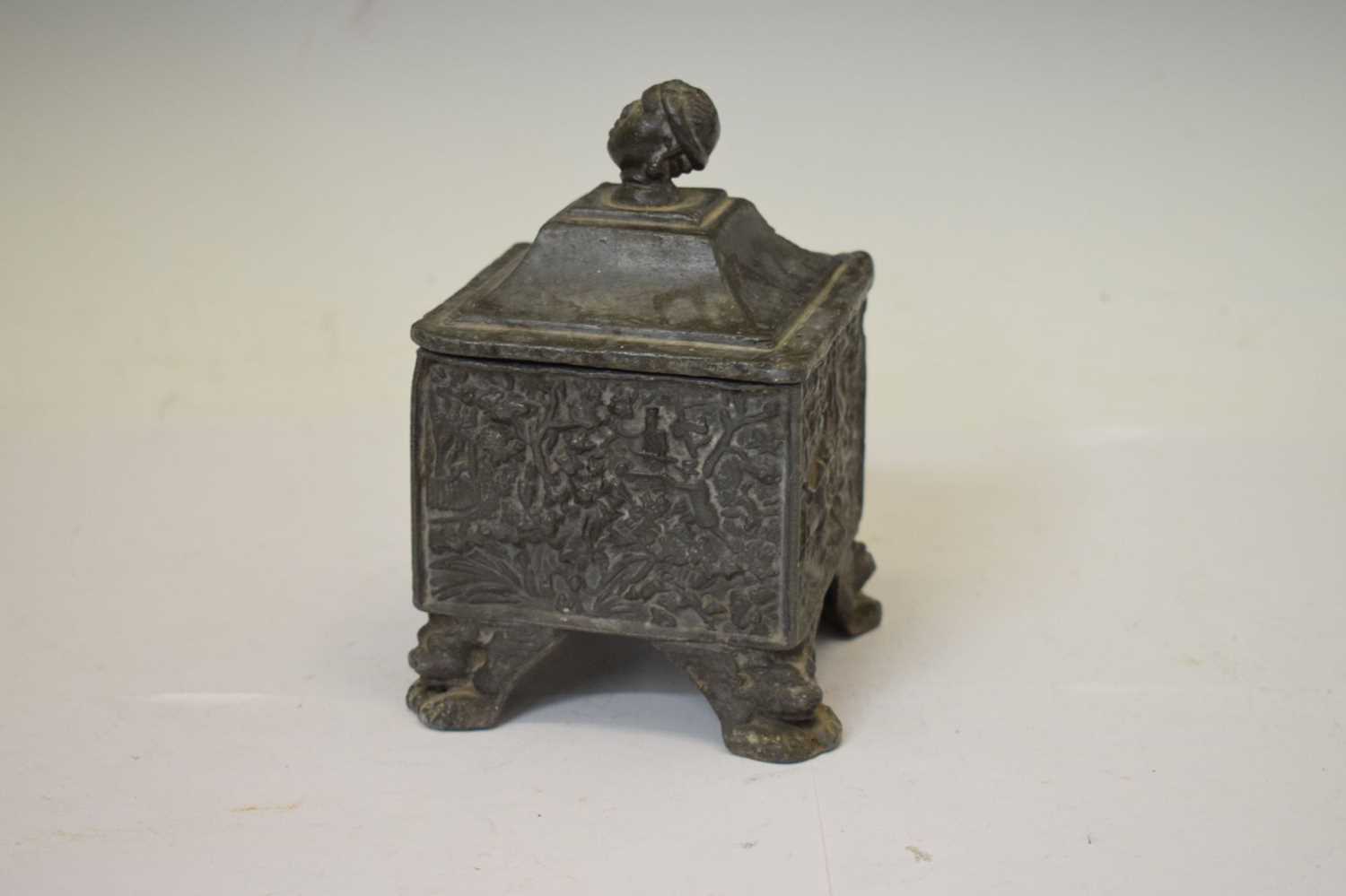 19th century English lead tobacco jar - Image 4 of 7