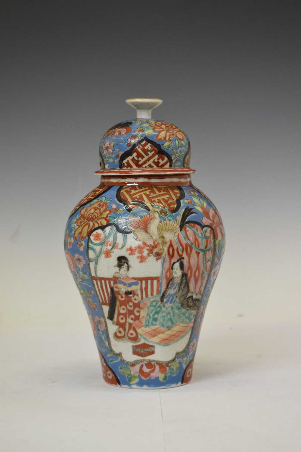 Japanese Imari baluster jar and cover - Image 2 of 10