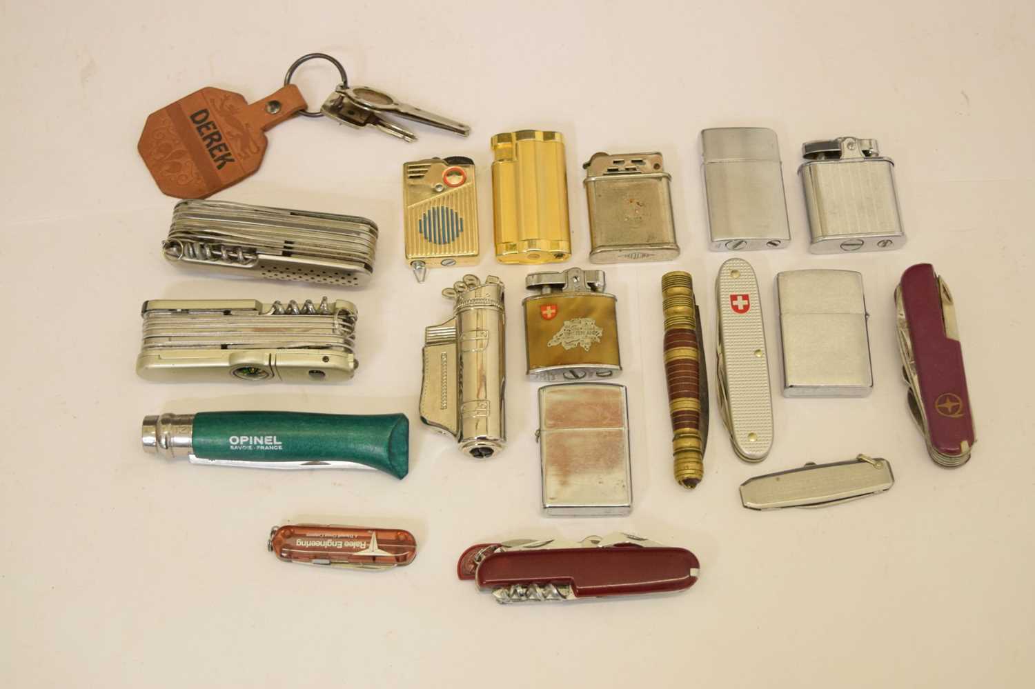 Quantity of lighters and penknives - Image 2 of 8