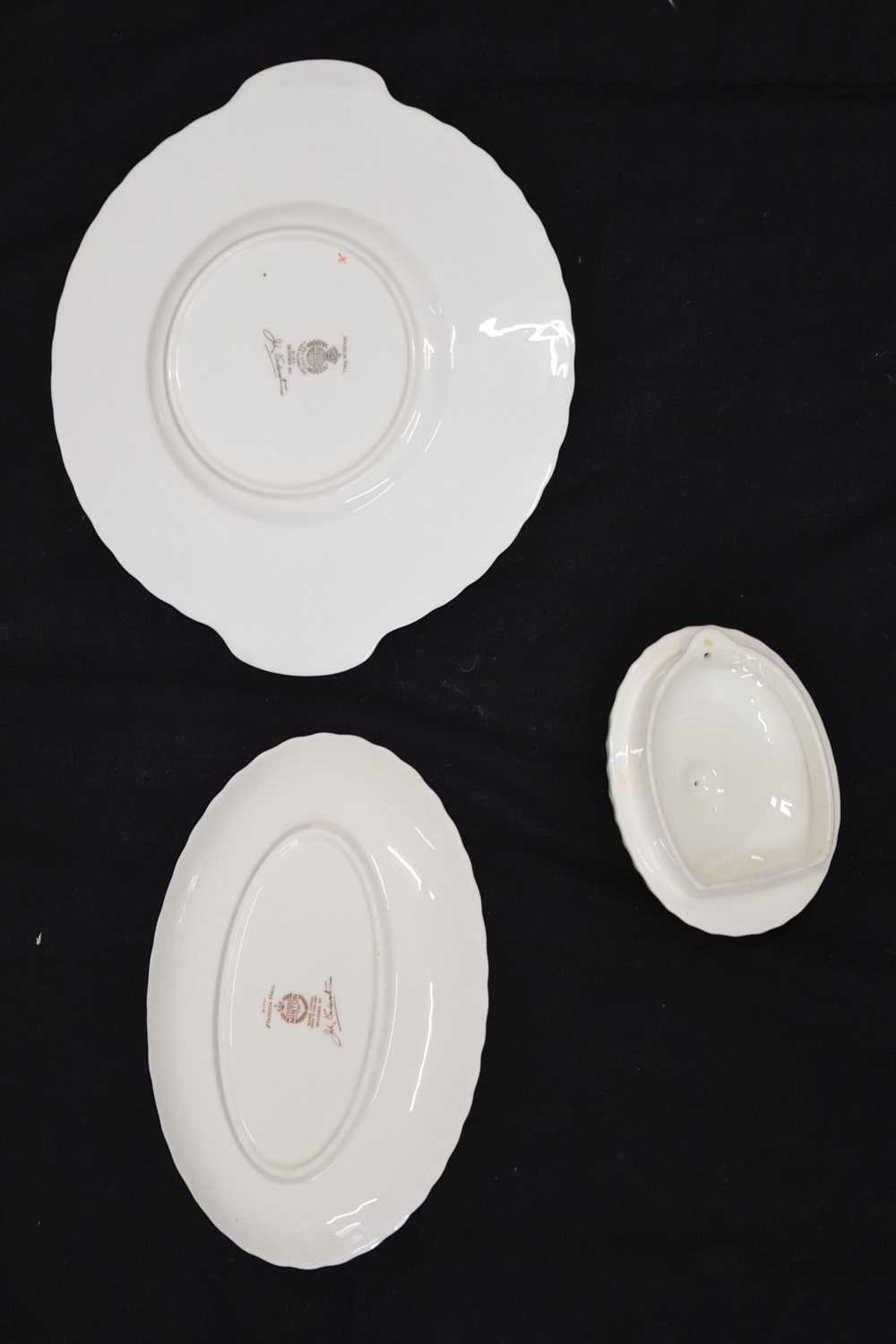 Minton 'Haddon Hall' tablewares - Image 5 of 13