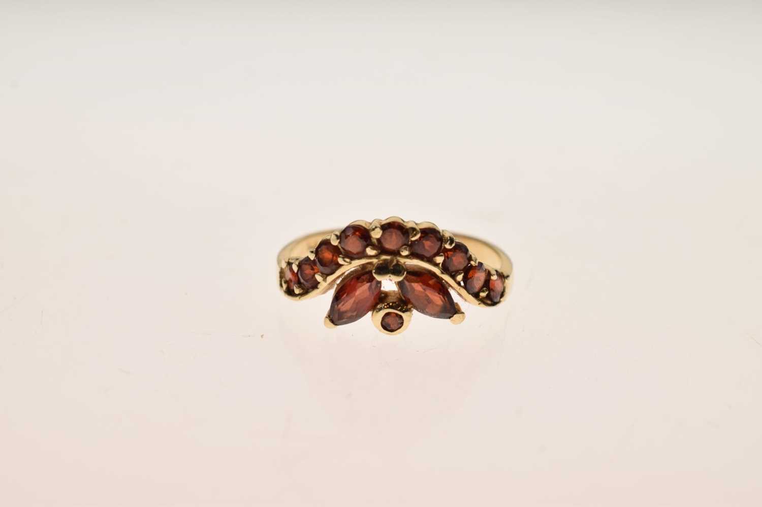 Garnet multi-stone dress ring, stamped '14K' - Image 6 of 6
