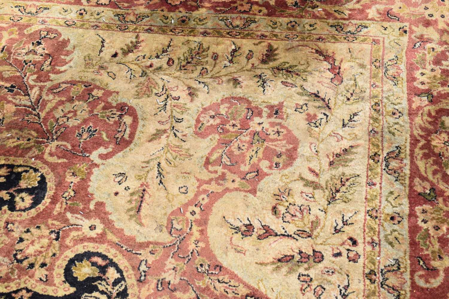 Large Indian machine-made wool carpet - Image 14 of 14
