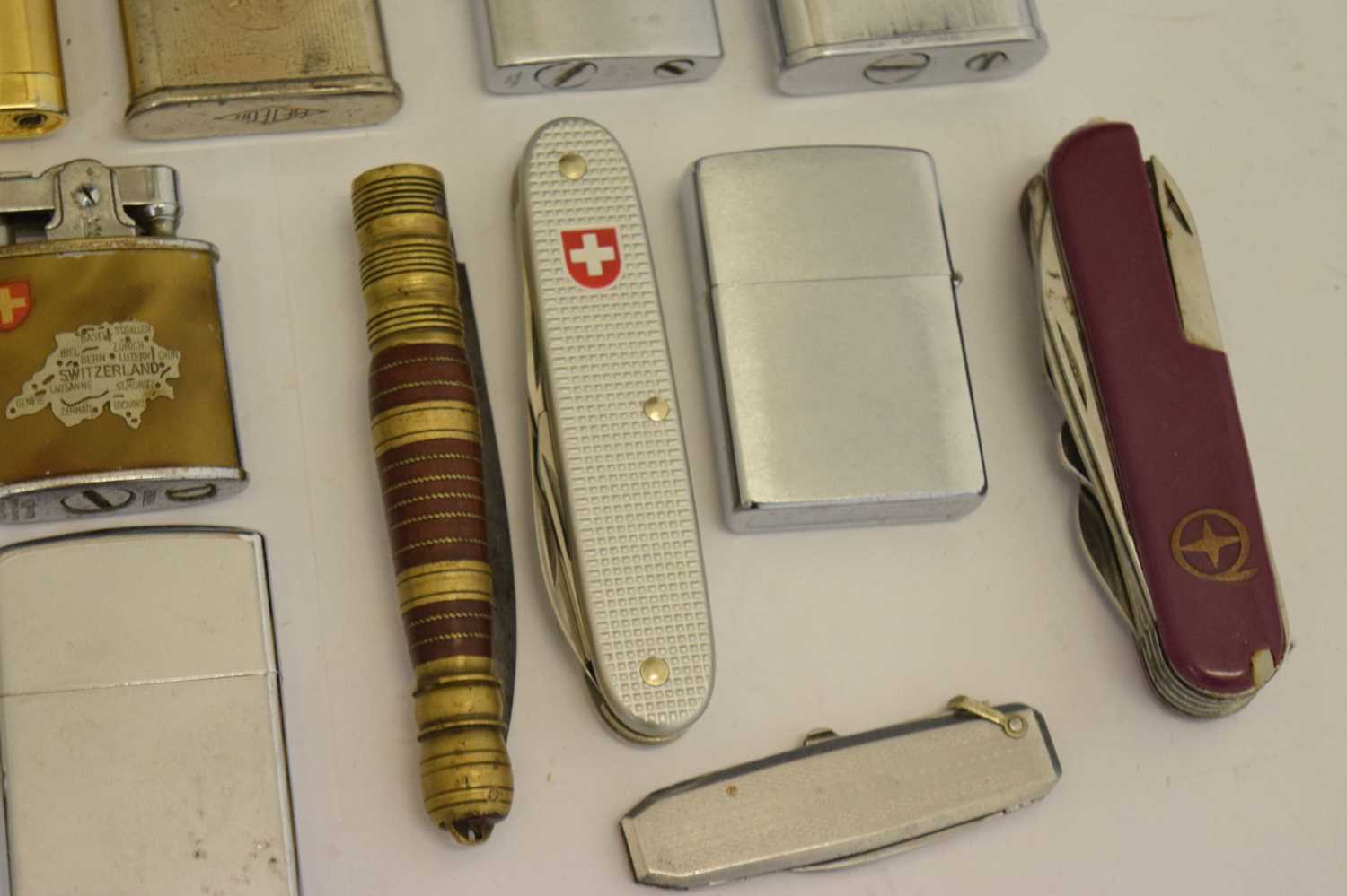 Quantity of lighters and penknives - Image 6 of 8