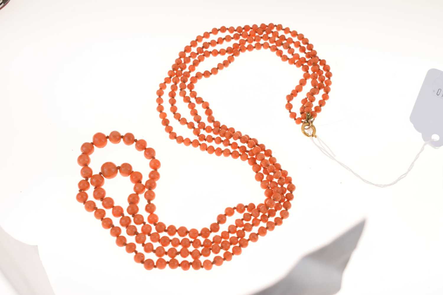 Coral bead necklace - Image 10 of 10