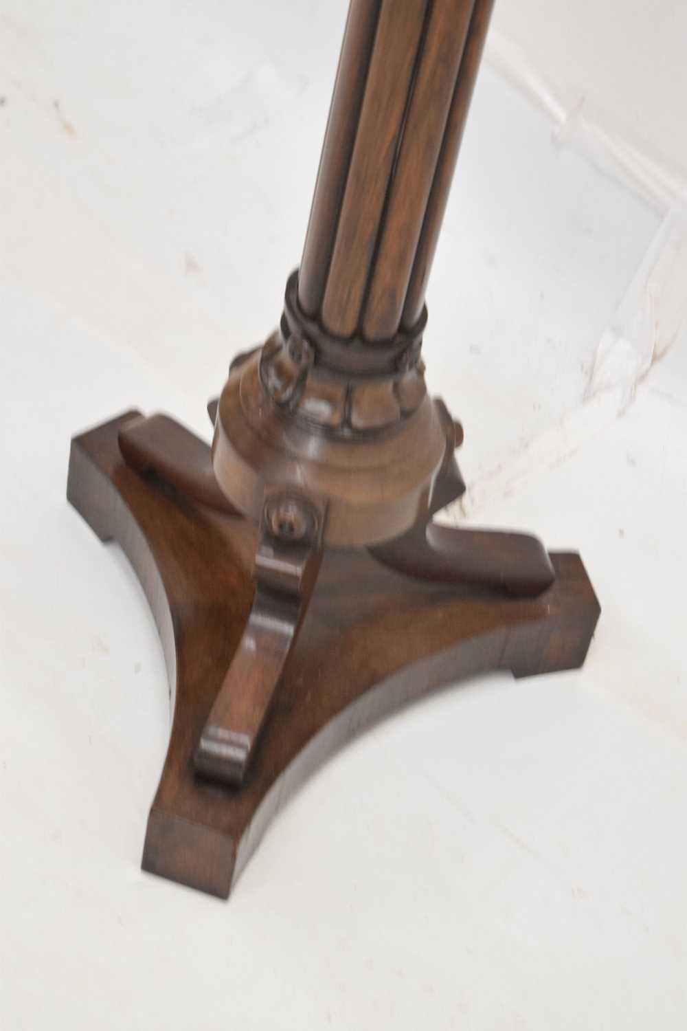 Victorian rosewood plant stand/torchère - Image 4 of 8