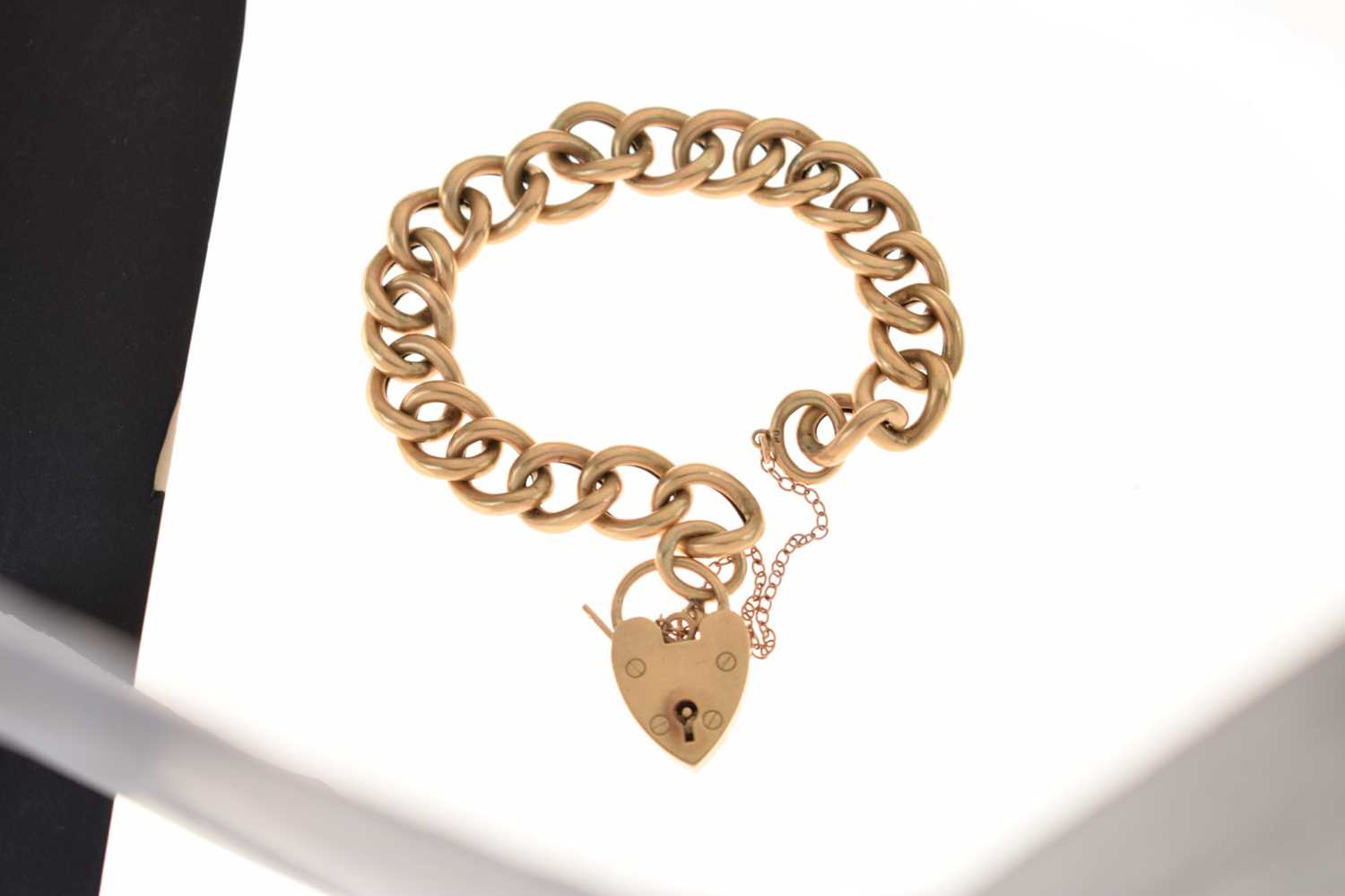 9ct gold curb link bracelet - Image 4 of 4